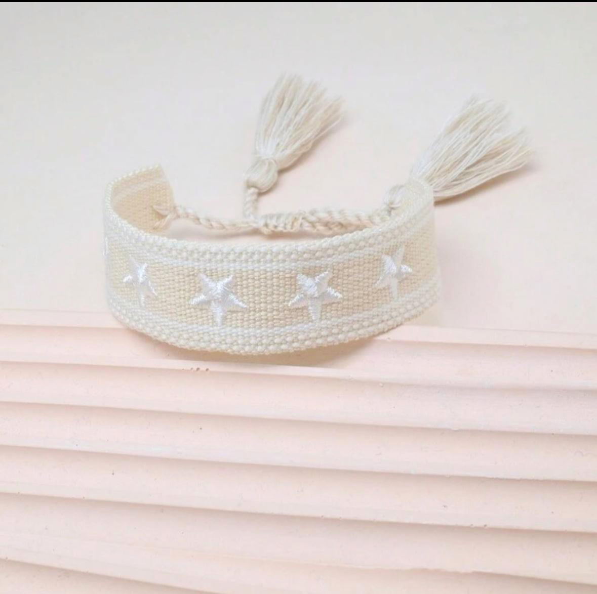 Pulsera de hilo bordada (4)